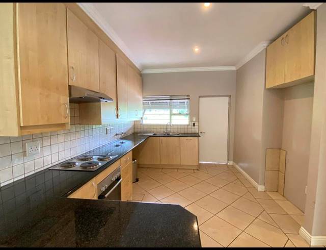 2 BEDROOM PROPERTY TO RENT IN CRAIGHALL
